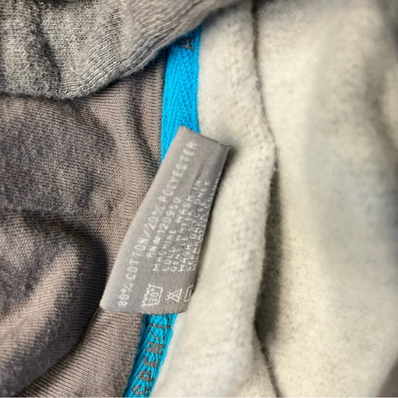 Aspen Snowmass Embroidered Gray Hoodie XL Front Pockets Armpit To armpit 22” - Picture 7 of 7